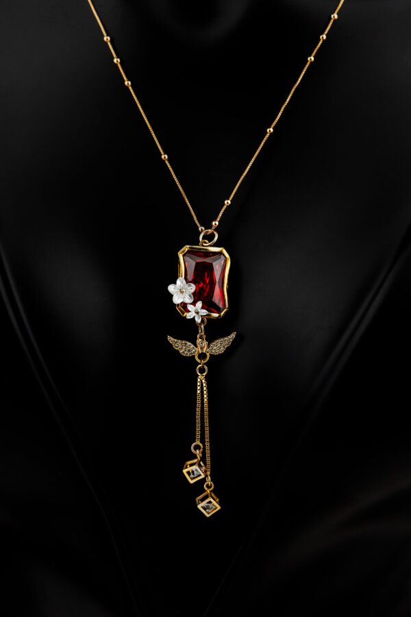 Necklace with silver and copper metal with gold plating